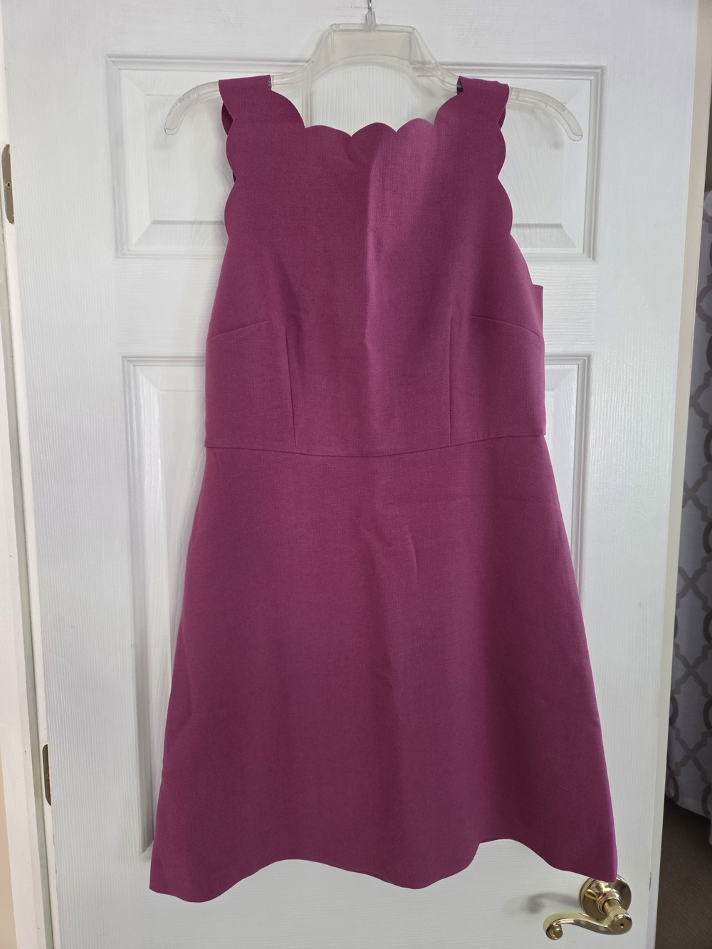 LOFT Sz 8 Magenta Rose Scallop Neck Midi Dress